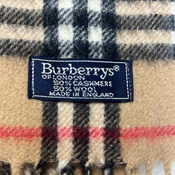 Burberrys plaid wool / cashmere scarf - Picture 9 of 10
